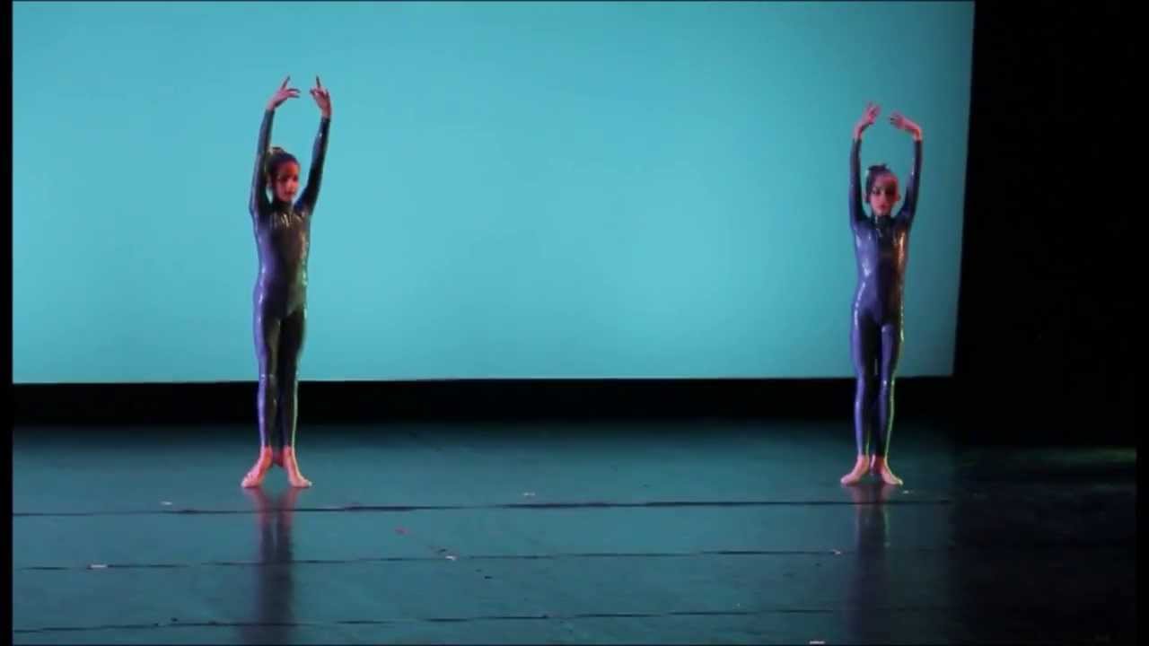 Hélène et Danaé - Gala GR Sucy 2013 