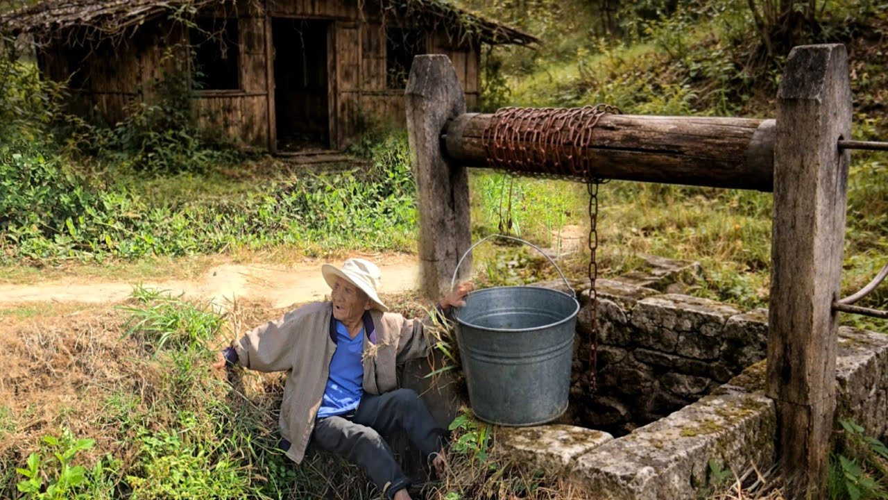 Сумасшедший 87-летний дедушка покидает город—но поиск воды становится него самым сложным испытанием