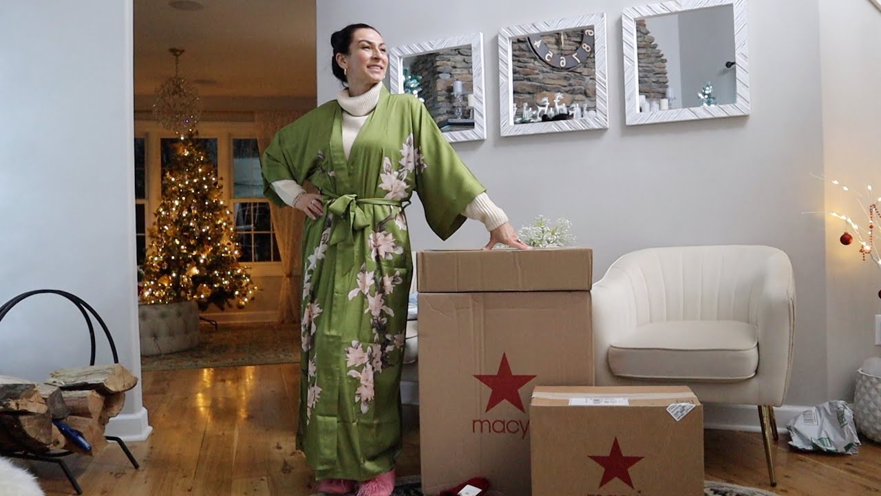 Шопинг | Распаковка Новогодних Подарков 🎁🎄 | Собираю Свое Приданое 👡👘🥻 | Эгине | Heghineh