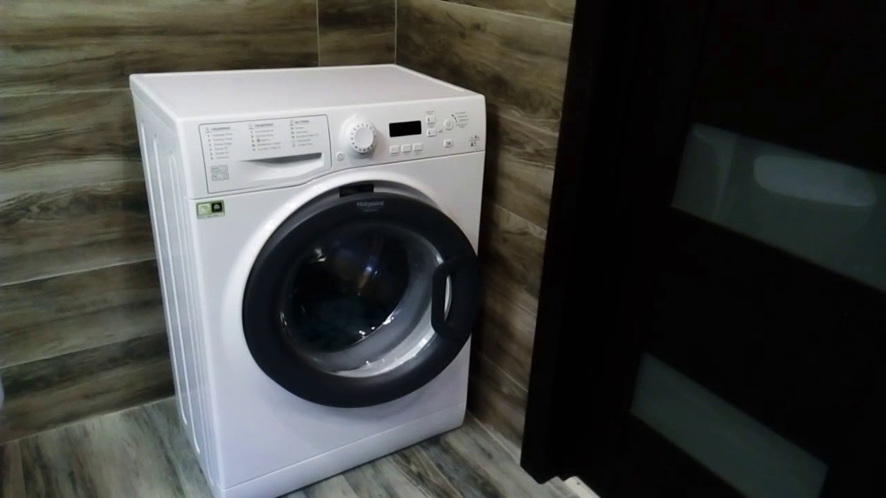 Стиральная машина  Hotpoint-Ariston VMSF 6013 B