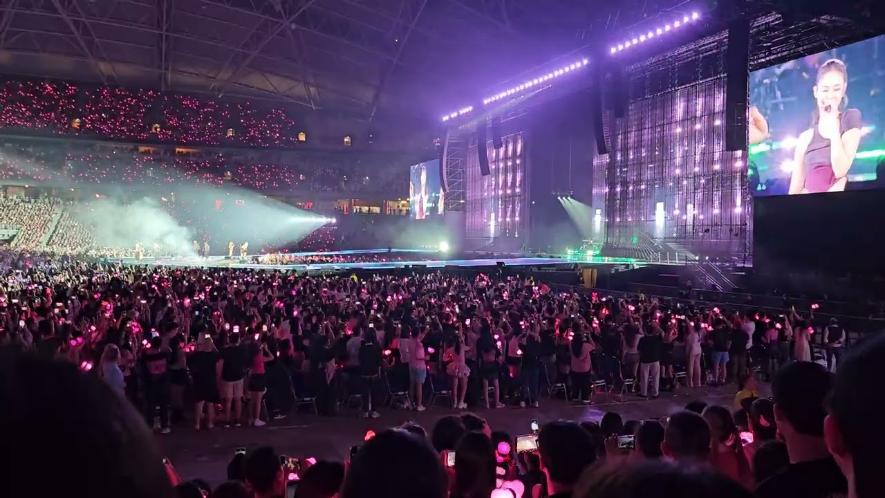Finding Blackpink Clones + Ddu-Du  Ddu-Du | BlackPink Deadline Singapore D2 | 4K