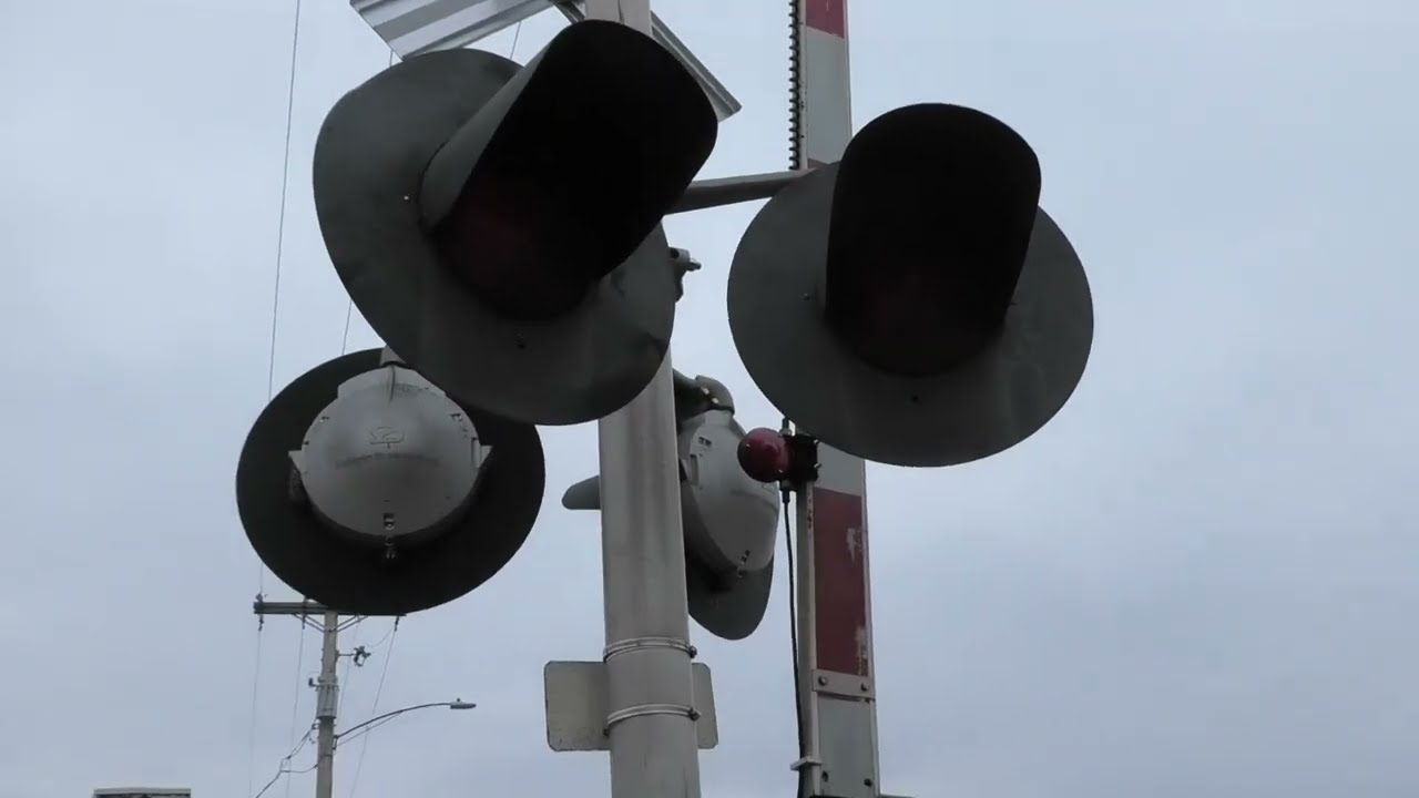 [RIP Signals] Depot St. Grade Crossing Tour DePue, IL 2/7/23