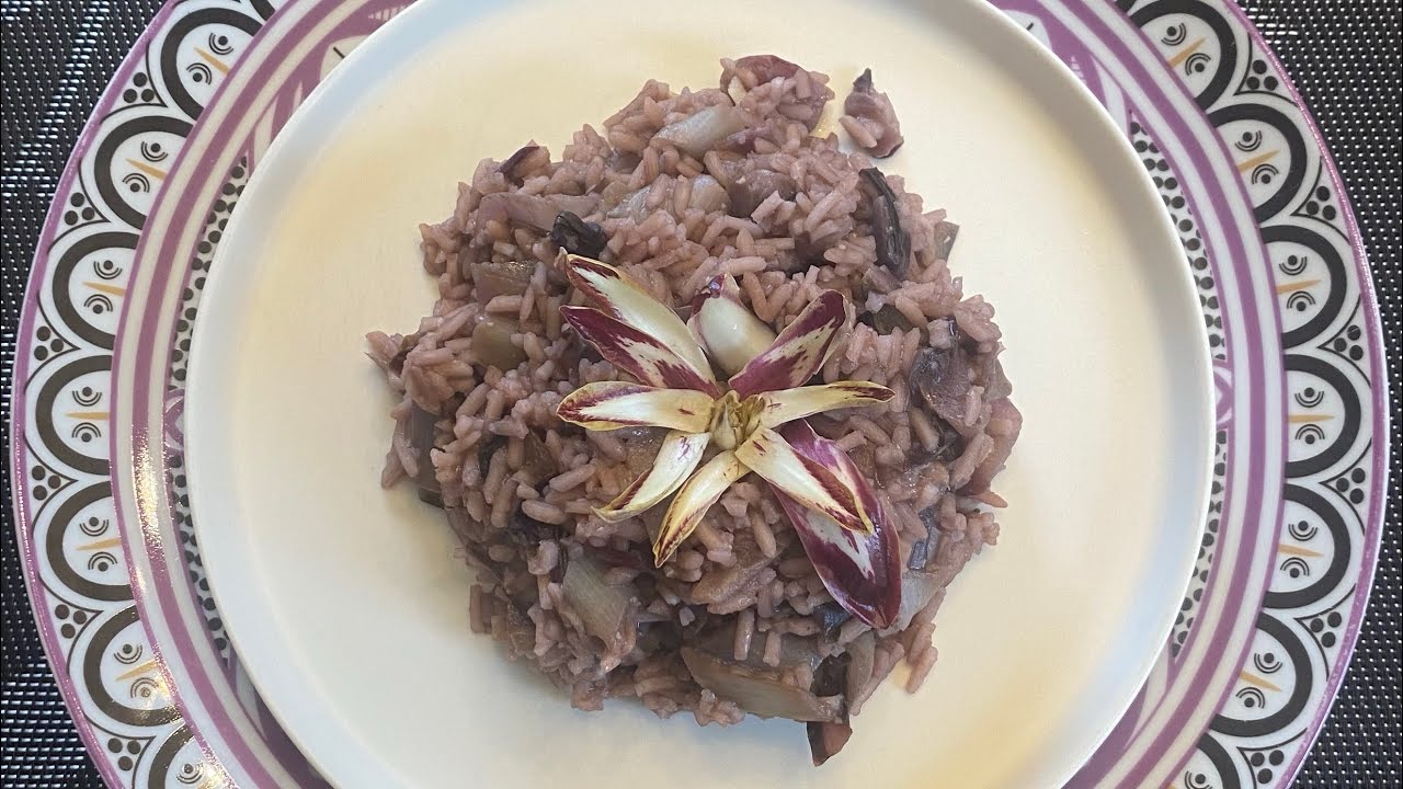 RISOTTO AL RADICCHIO E VINO ROSSO LIGHT/RADISH AND RED WINE RISOTTO/RISOTTO ACHICORIA Y VINO TINTO