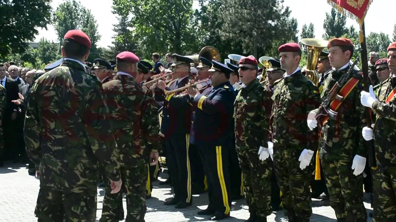 Înmormântare militari Buzău - REPORTER BUZOIAN