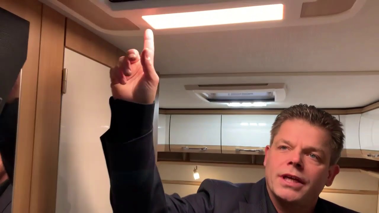 Review LMC 2019 Musica 470 E nu bij Meerbeek Caravans en Campers