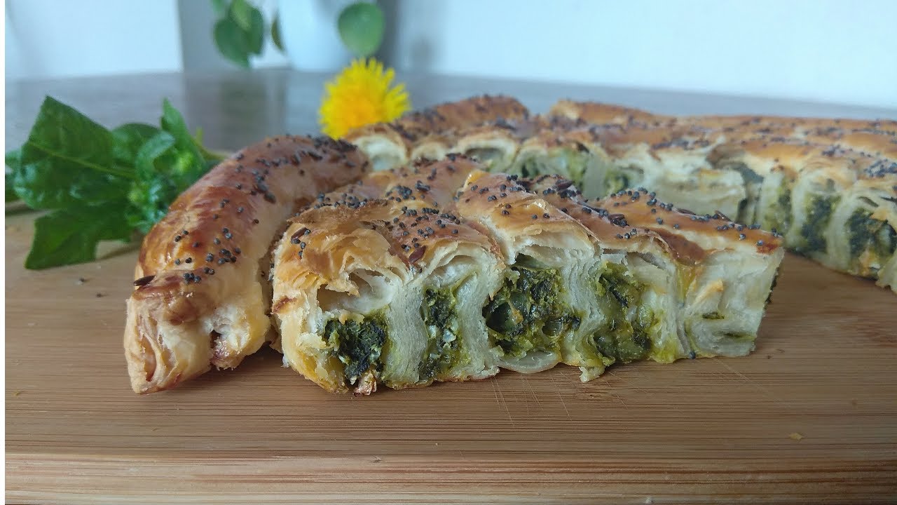 Слоеный пирог со шпинатом и сыром - вкусный, нежный, эффектный!