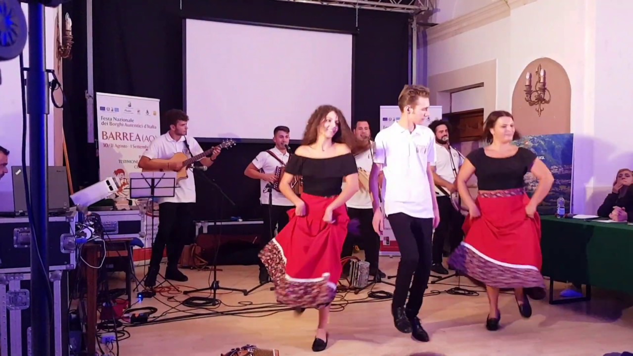 I Giovani del Folk - SALTARELLA ABRUZZESE (International Folk Contest Etnie Musicali)