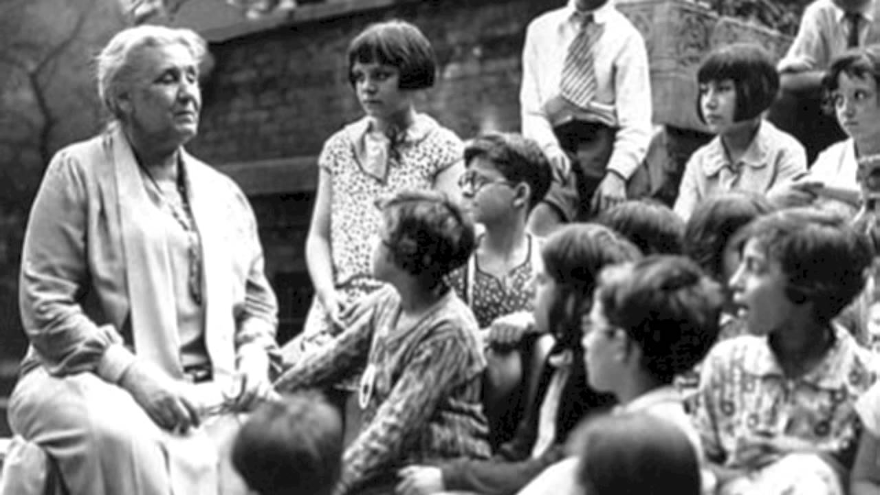 Jane Addams & The Hull House