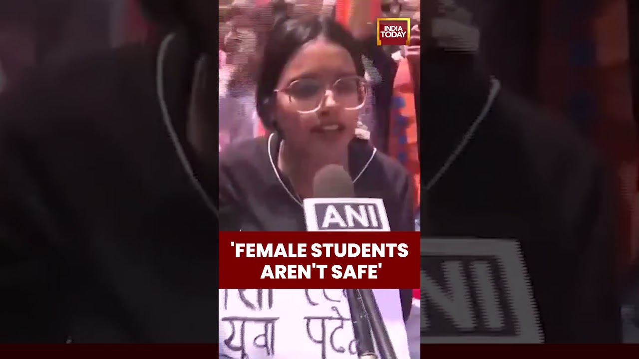 'We Will Hold This Protest Till They Close The Liquor Shop' | Bhopal | ABVP #madhyapradesh #protest