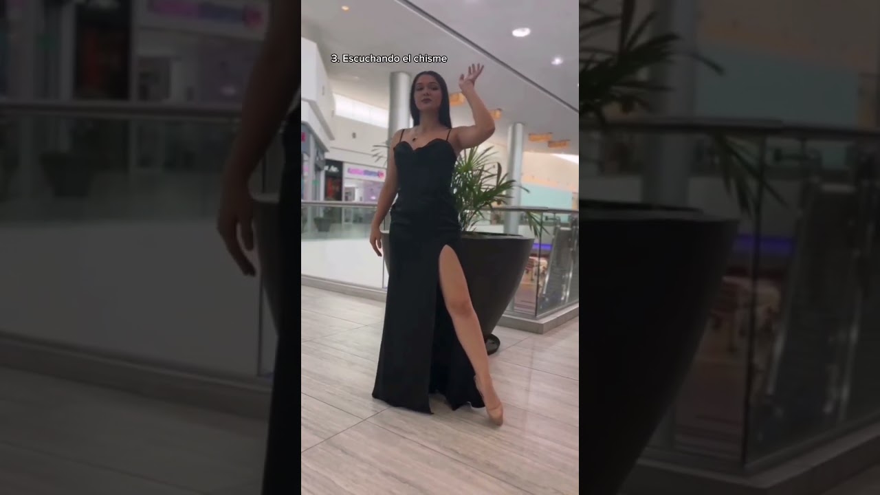 Poses f&aacute;ciles con vestido largo✨ #modelaje #poses #posesideas #model