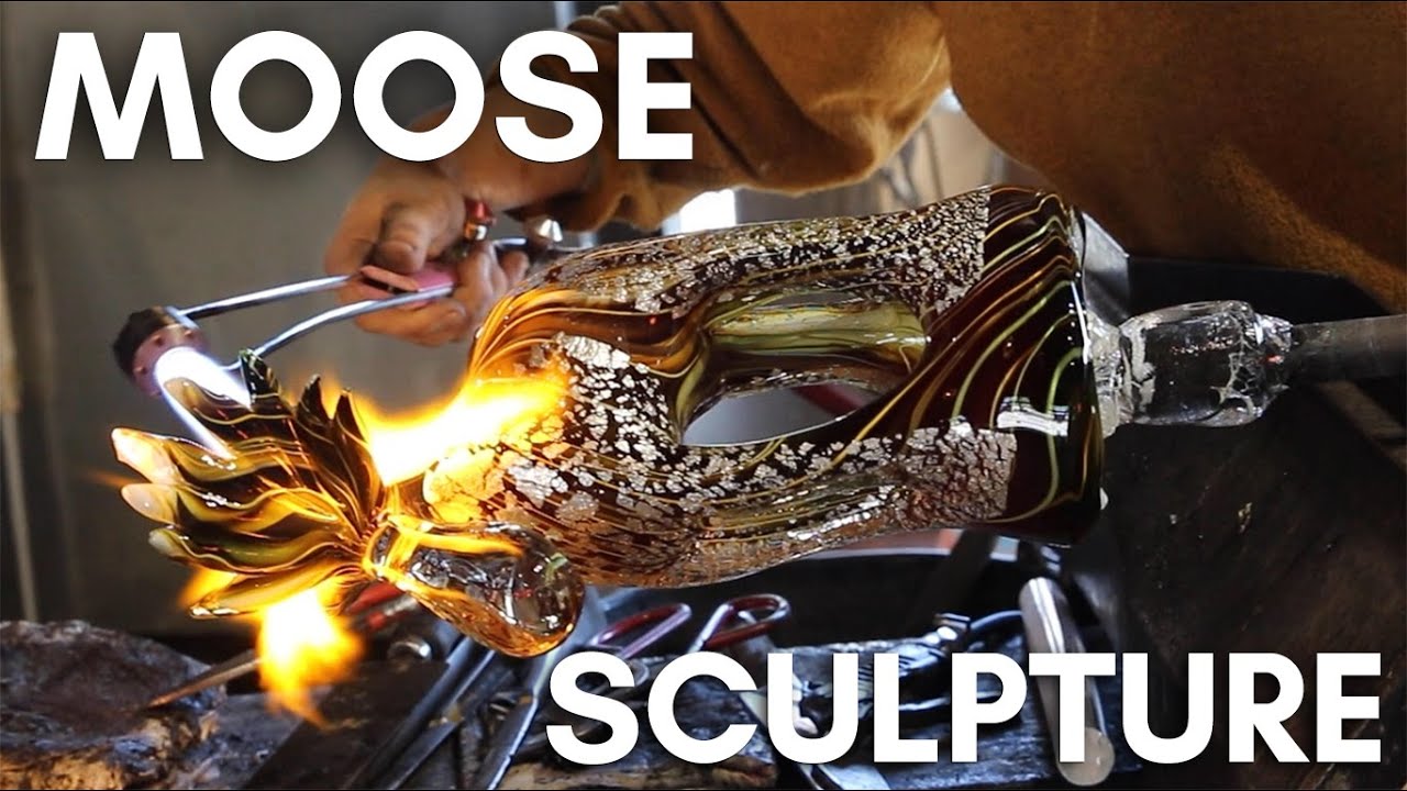 GLASSBLOWING | Glassartist creates huge moose sculpture