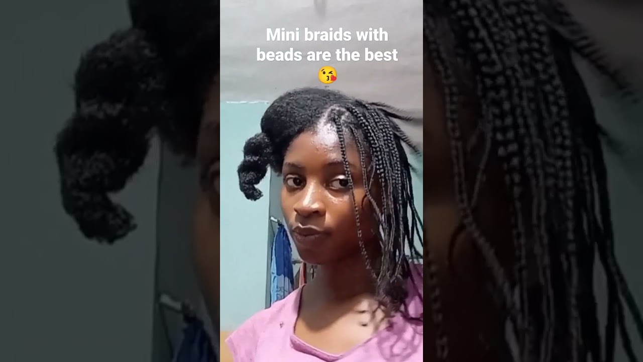 Doing mini braids with beads on my natural hair #hairstyle #naturalhairstyles #growingnaturalhair