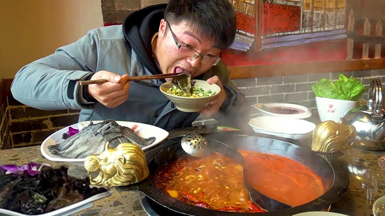 吃火锅如同洗澡，大sao再遇重庆火锅，硬菜点一圈，两口就受不了！【徐大sao】