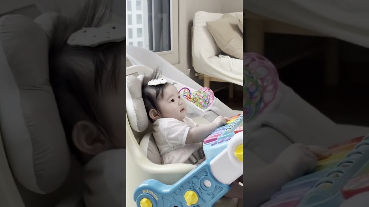 Piano Time with Baby Wooju 