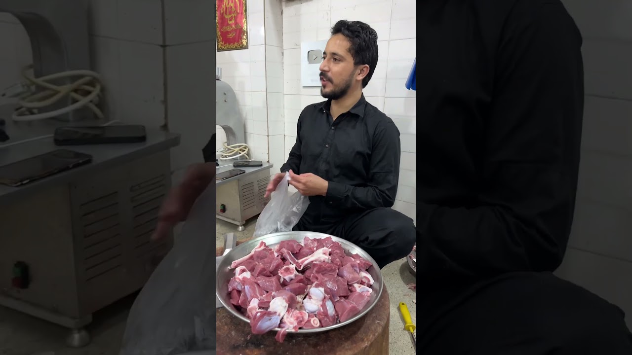 Malik Ali mutton cutting 🇵🇰🐐🔪👌🏻😜 #viralvideo #meatmarket #food
