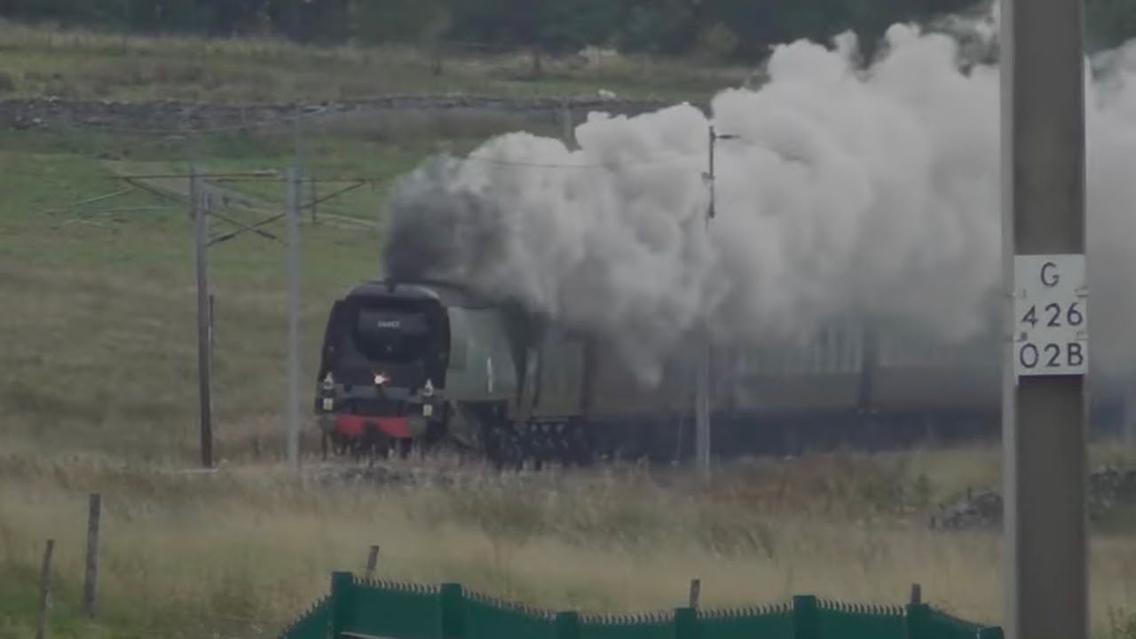 Trains - WCML 24/9/2022 Scout Green. D9000 (55022), 86259, 34067 Tangmere, 66303,66431