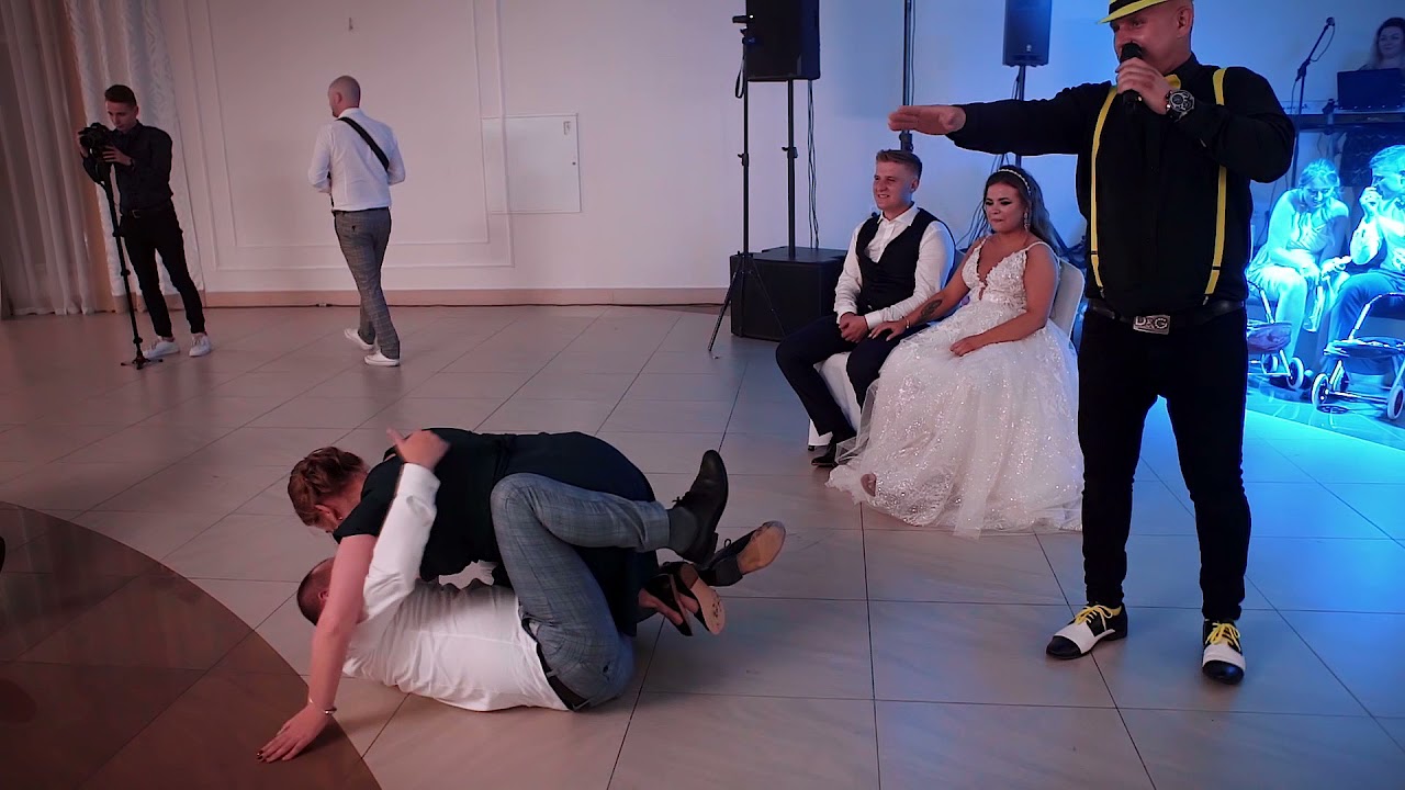 OCZEPINY zabawa Ręka-Noga -😂- Kazuar (Wesele 2021 Natalia i Sebastian)
