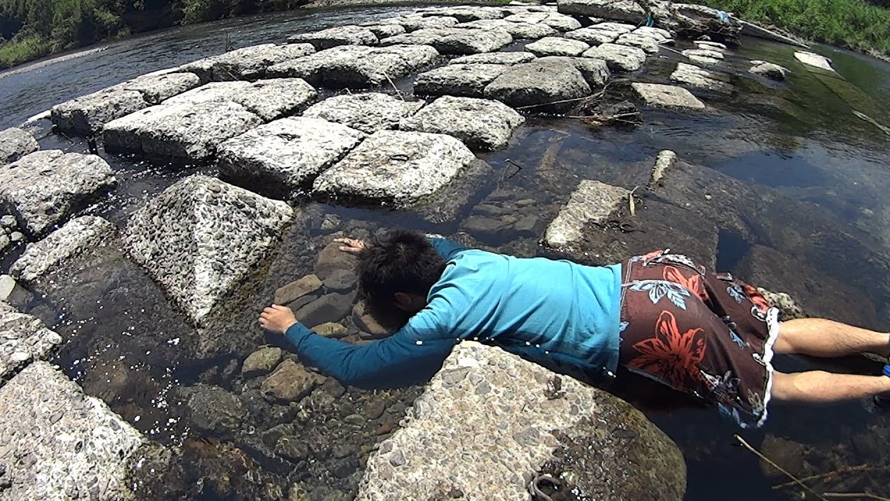 石畳の隙間で釣りしてみた