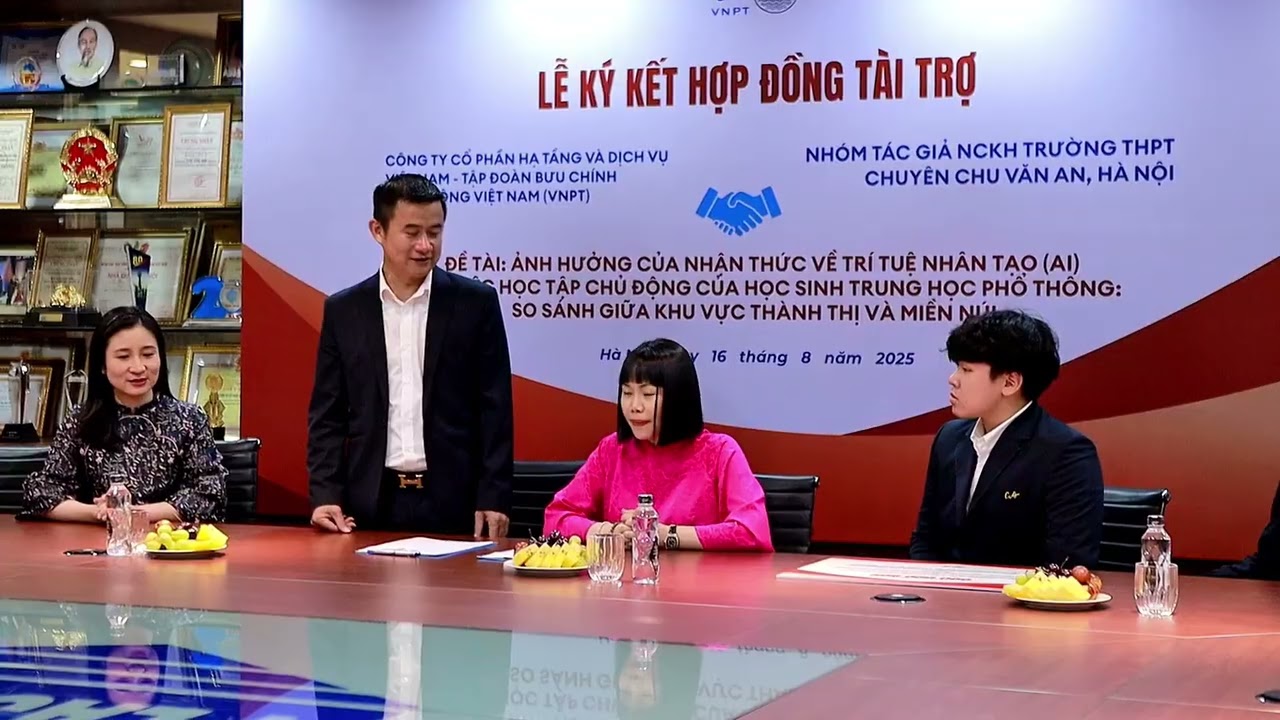 Lễ ký kết hợp đồng tài trợ | Học cùng AI - Làm chủ tương lai