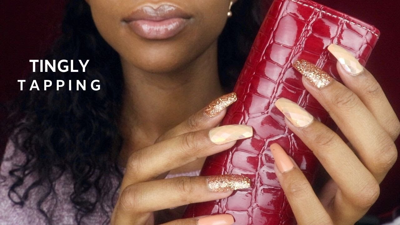 ASMR Tingly Tapping ✨ on ALL My Makeup Bags 👛 (No Talking)