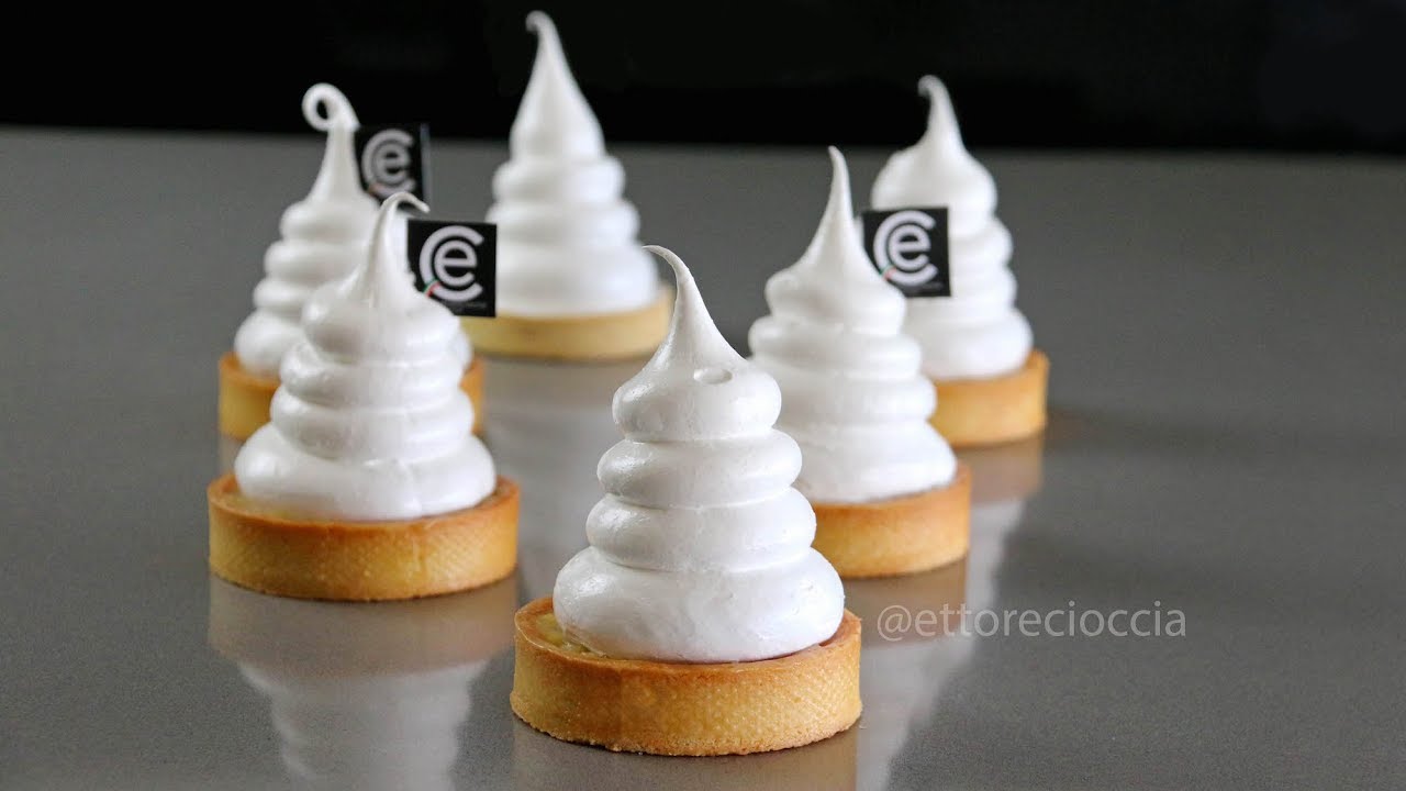 Tarta de Manzana con Caramelo y Merengue Suizo. Apple with Caramel and Swiss Meringue Tart