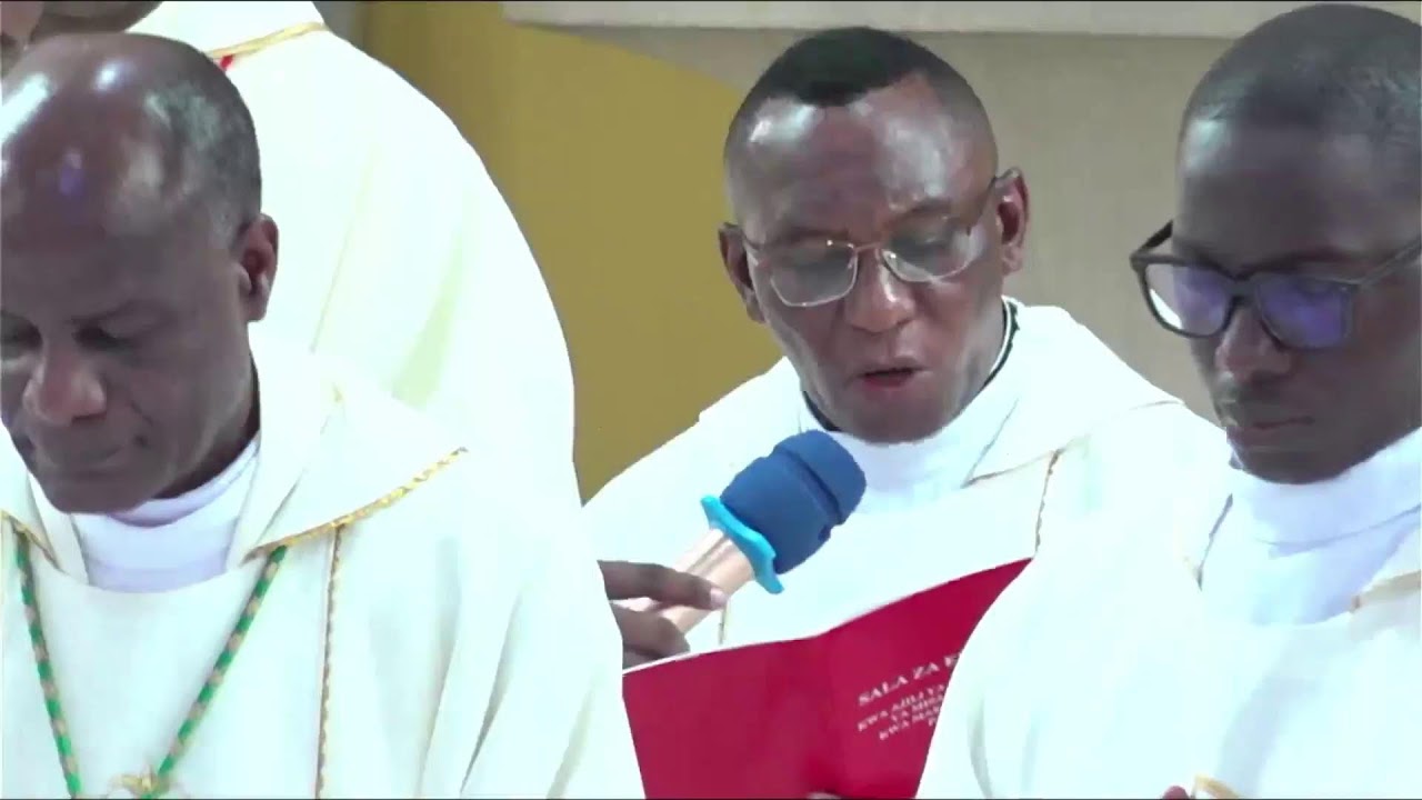#LIVE:Maandamano pamoja na kutoa heshima za mwisho kwa mwili wa marehemu Mwadhama Kardinali Pengo.