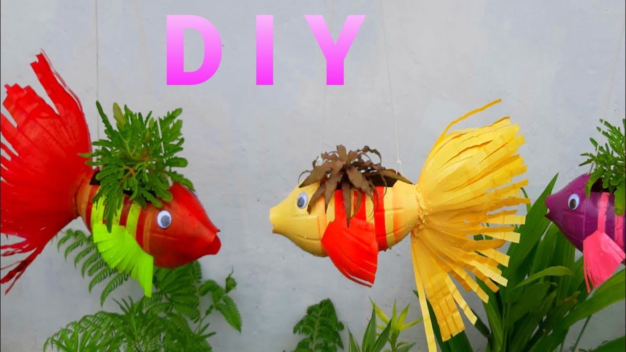 DIY HANGING PLANTER FROM PLASTIC BOTTLE-HANGING FISH PLANTERS
