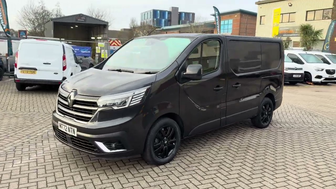 Renault trafic sold by Hampshire vans 