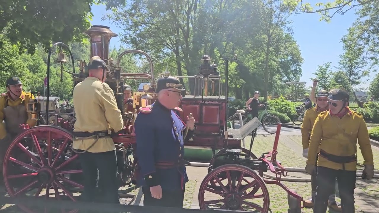 Historische Dampfspritze