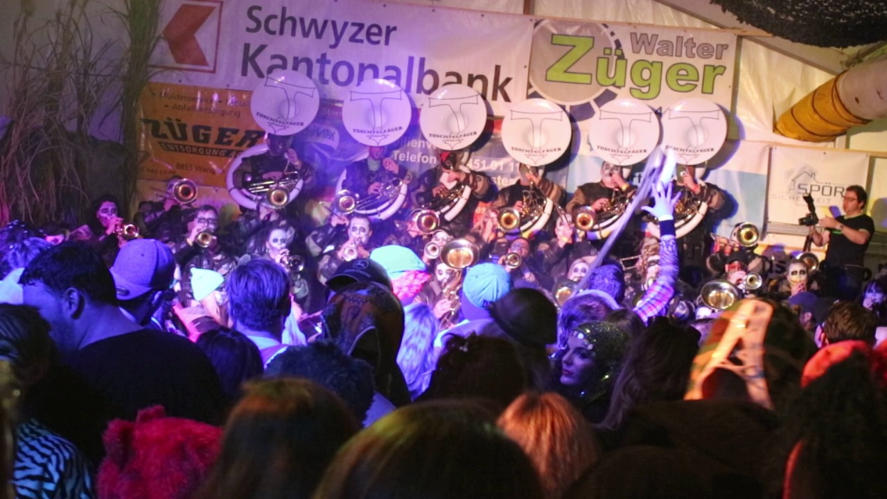 Toschtelfäger Schübelbach -- vo vorn / Dabu Fantastic