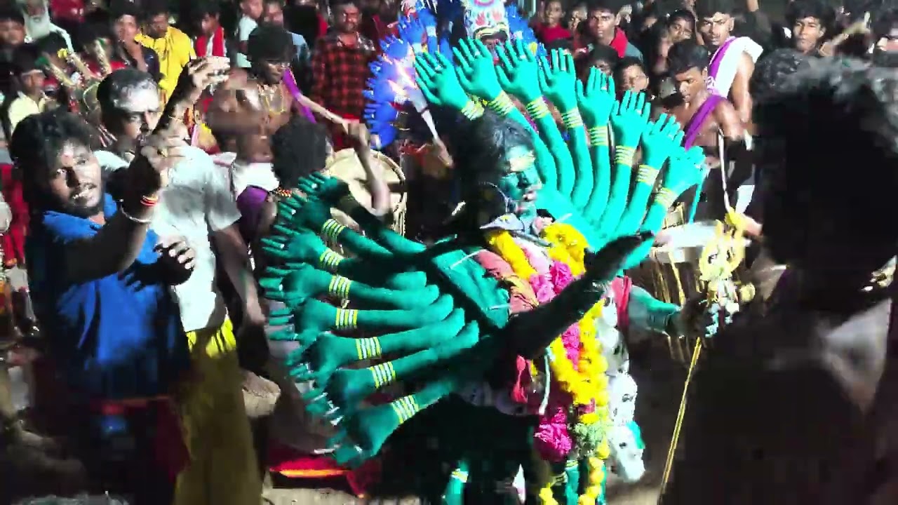 குலசை முத்தாரம்மன் தசரா காயல்பட்டினம் (சேது ராஜா கோவில் தெரு)