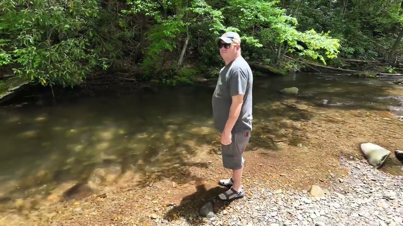 Mountain Stream RV Park | Marion NC | 1976 GMC Motorhome: Episode 3