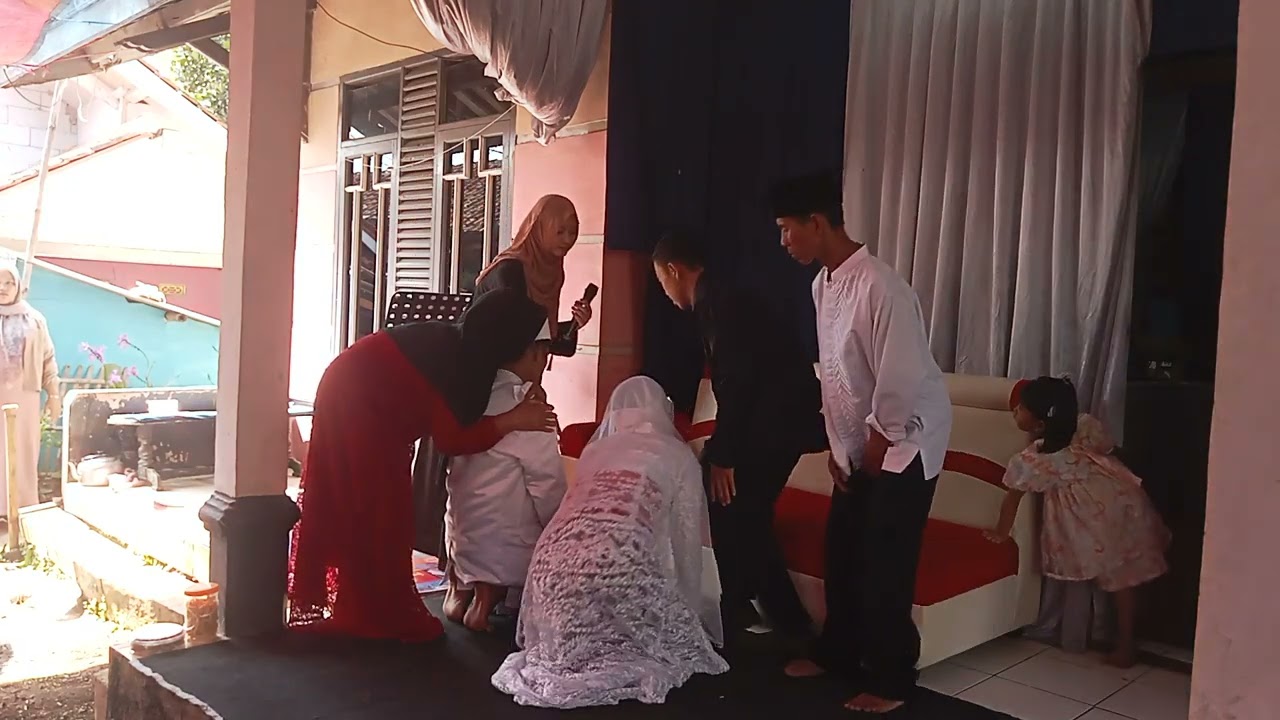 Sungkeman ( Romi & juju ) lokasi Cibuntu Sindanggalih Cimanggung