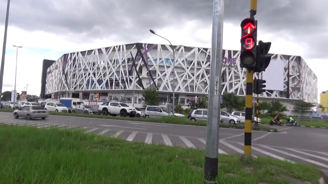 Dead Mall Walking - Cityone Megamall Reopenng after Explosion