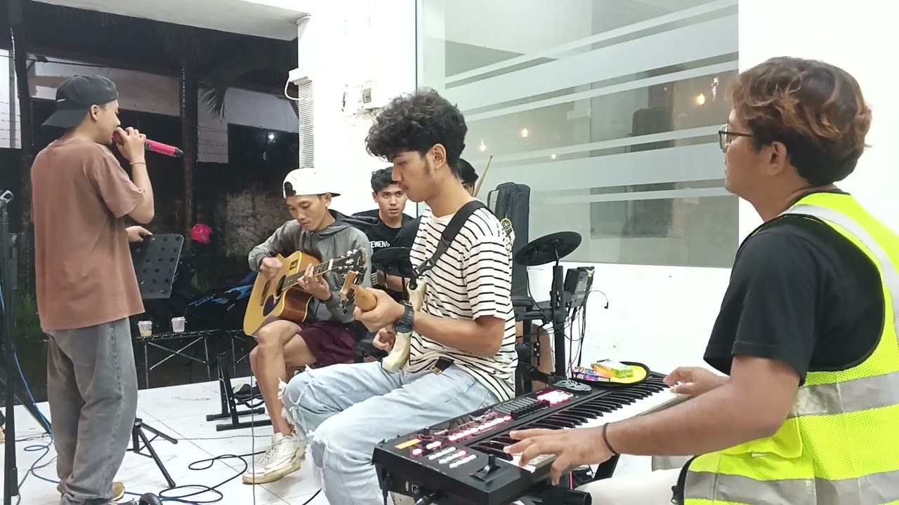 Kisinan 2 - Masdoddo - Live Cover by Miftah - Literasi Music