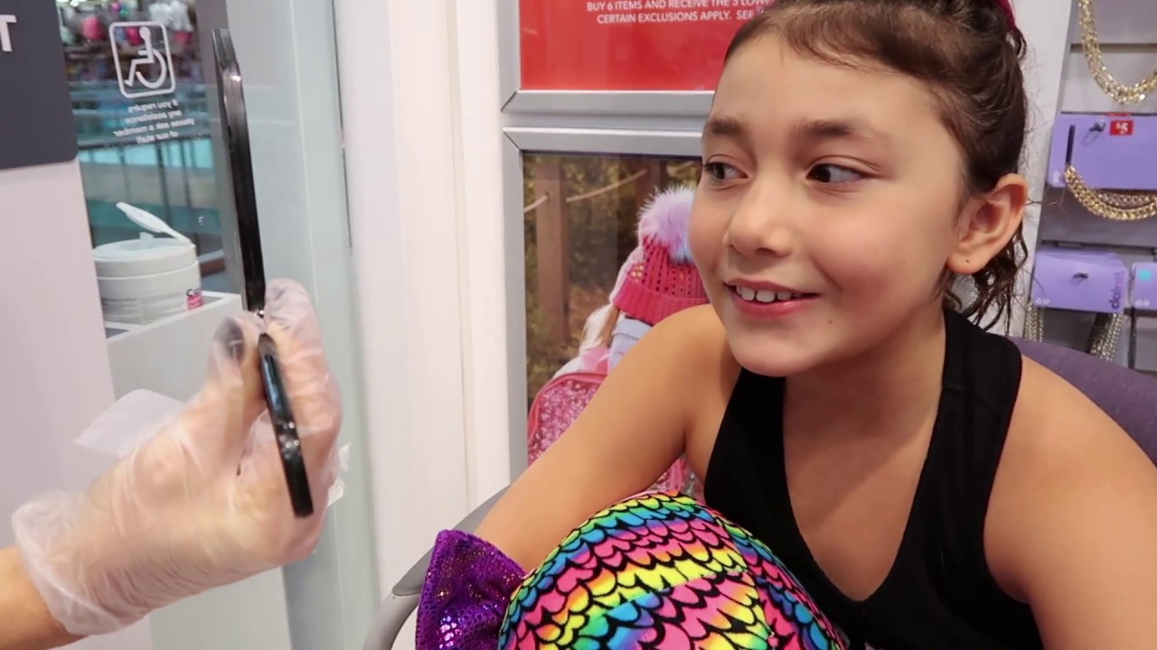 SECOND EAR PIERCING AT CLAIRE'S!