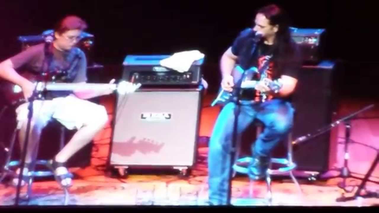 John petrucci gives theory lesson to a kid