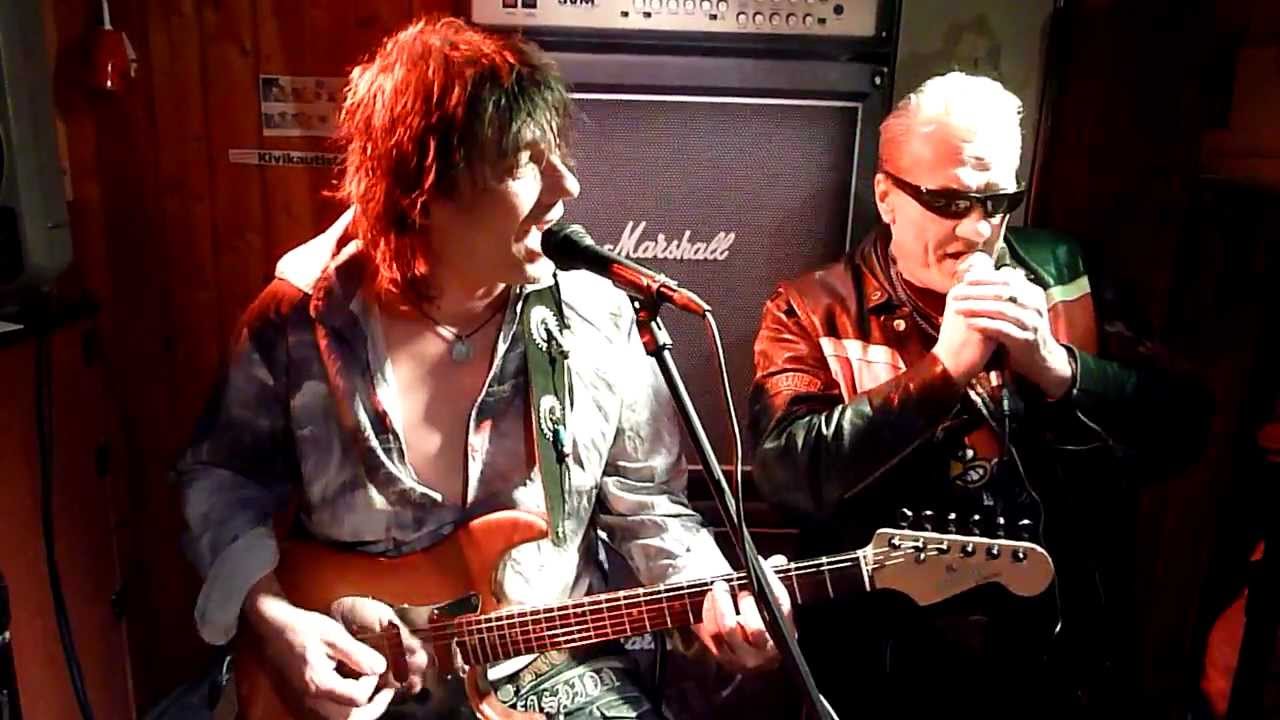 Costello Hautamäki & Harri 'Hara' Laukkanen: Tampere + Ostin DeSoton