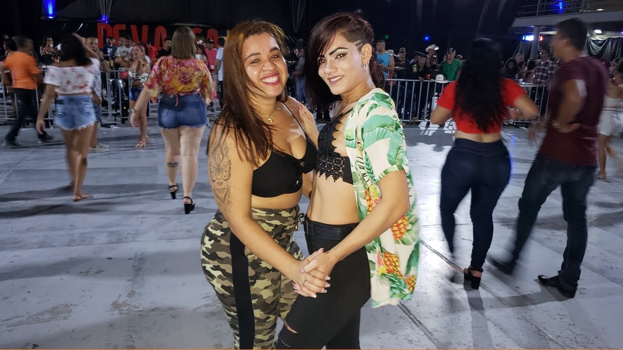 ELE NÃO AMA VOCÊ - DANÇANDO FORRÓ NO BAILÃO DA FÁBIO CAMARGO (XOTE)