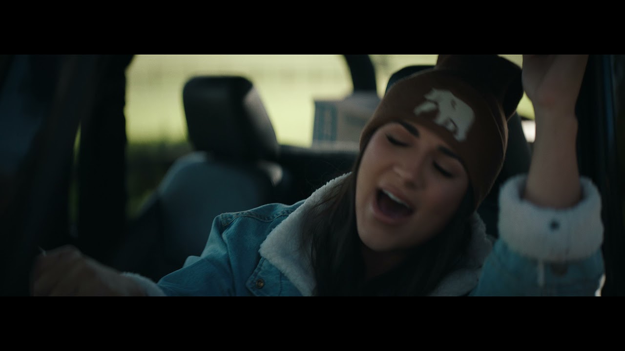 sheyda - Won't See Me Crying [Official Music Video]