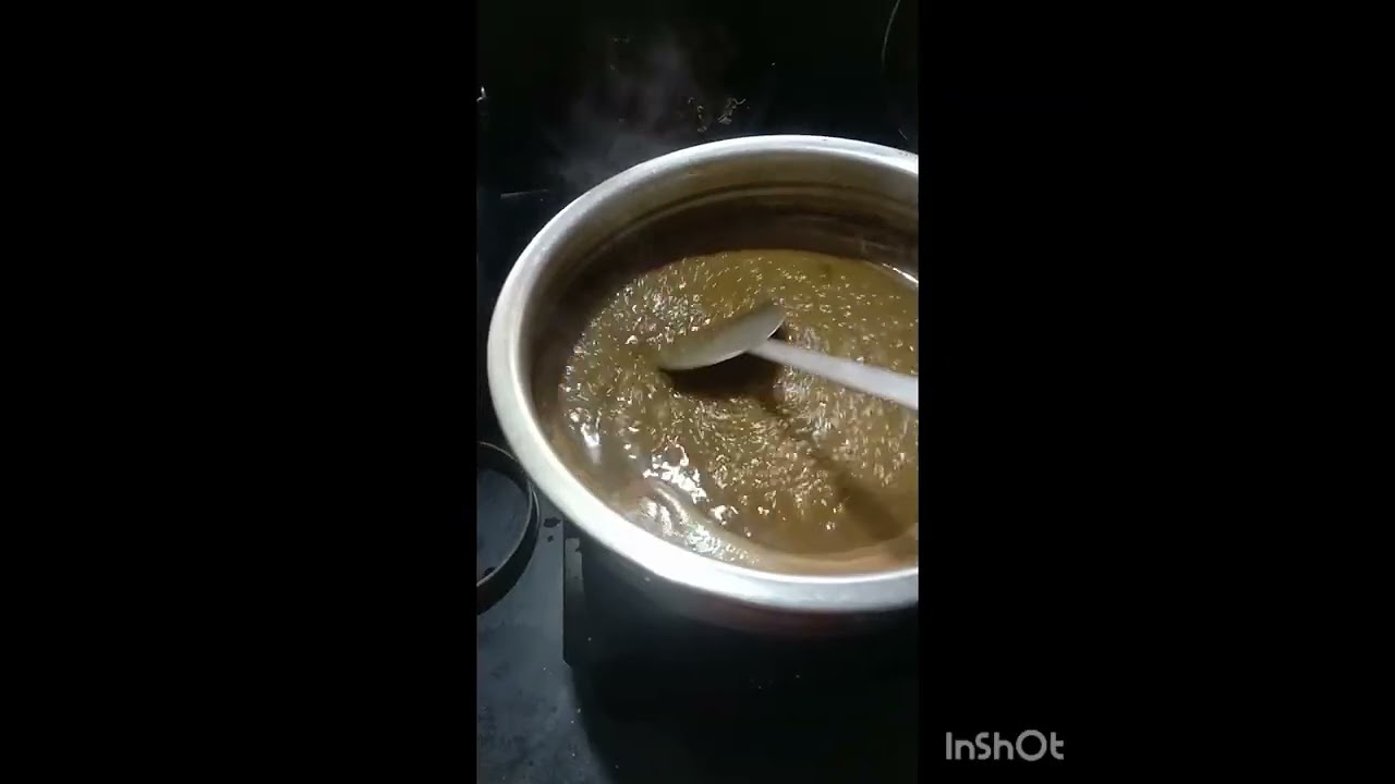 മുടികൊഴിച്ചിലുണ്ടോ? ഈ എണ്ണ തയ്യാറാക്കി ഉപയോഗിച്ച് നോക്കു. വീഡിയോ മുഴുവനായി കാണണേ 💚