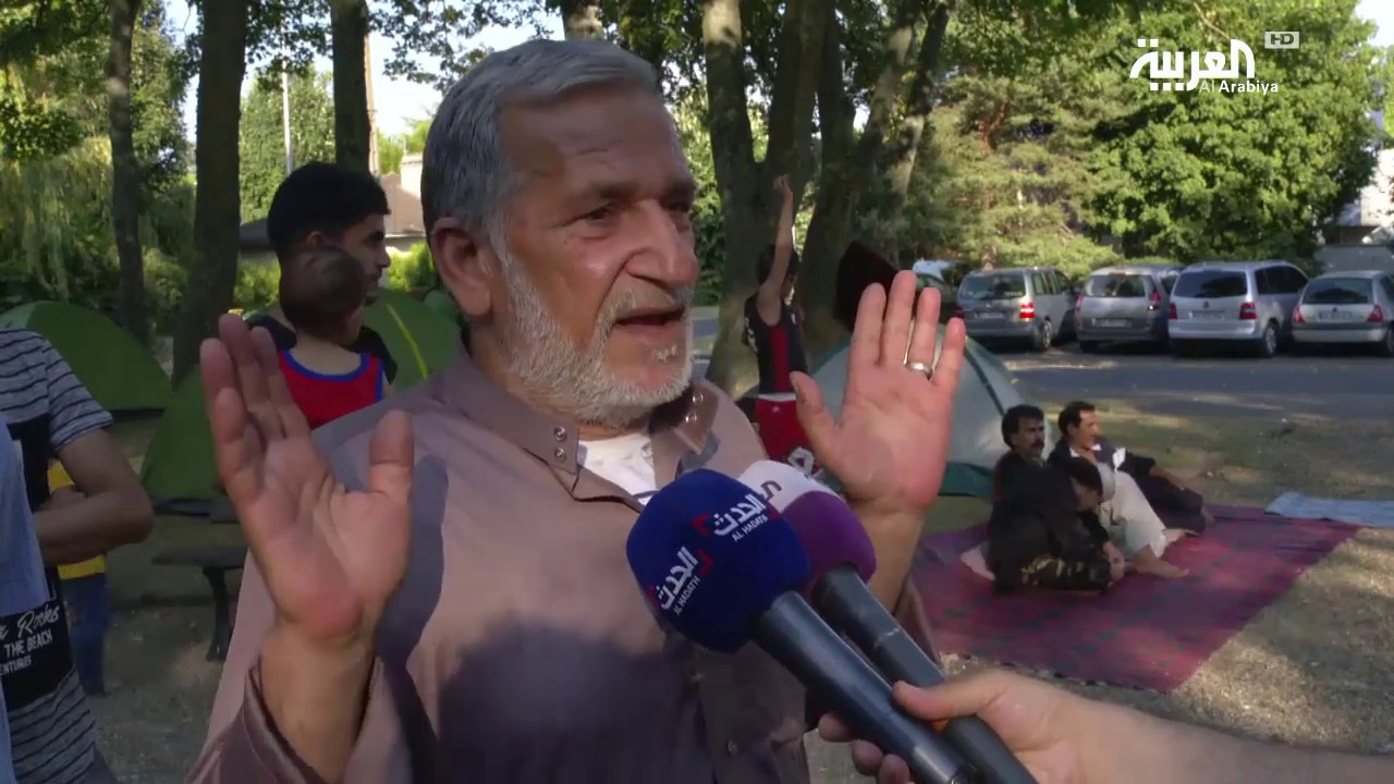 إجبار مئات اللاجئين السوريين على إخلاء منازل مهجورة في فرنسا