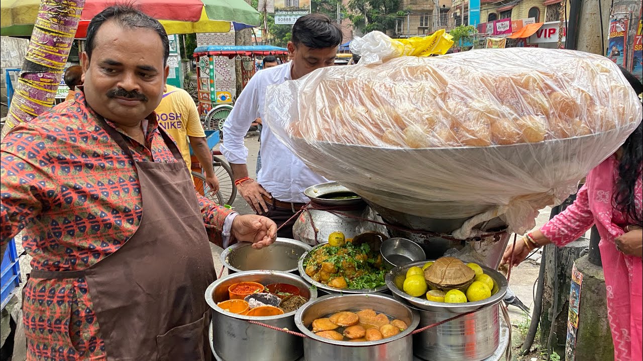 Kolkata famous fuchka & papri chat, Dahi fuchka only ₹30 (Pani puri) Kolkata street food #panipuri 
