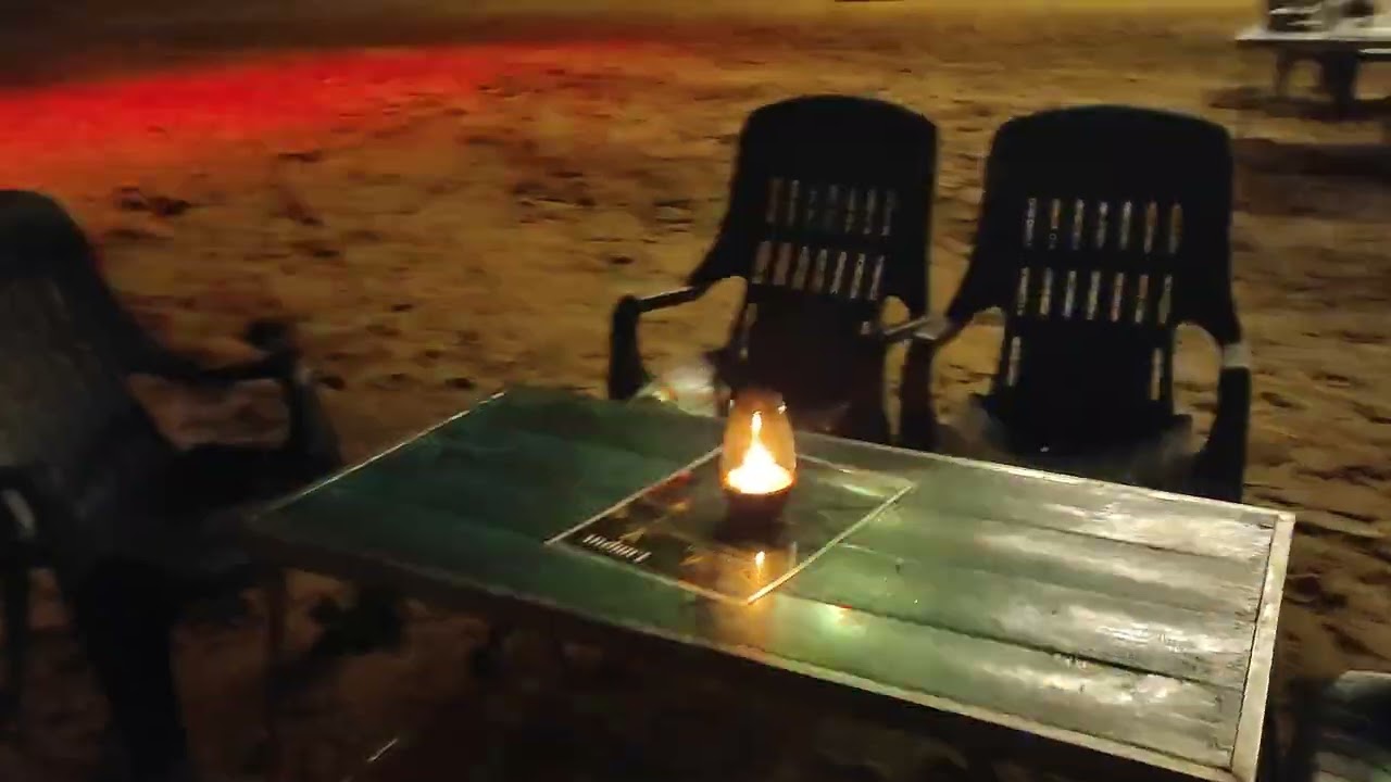 Anjuna Beach in North Goa I Walking on the coast of Goa Beach I Night Life in Goa 