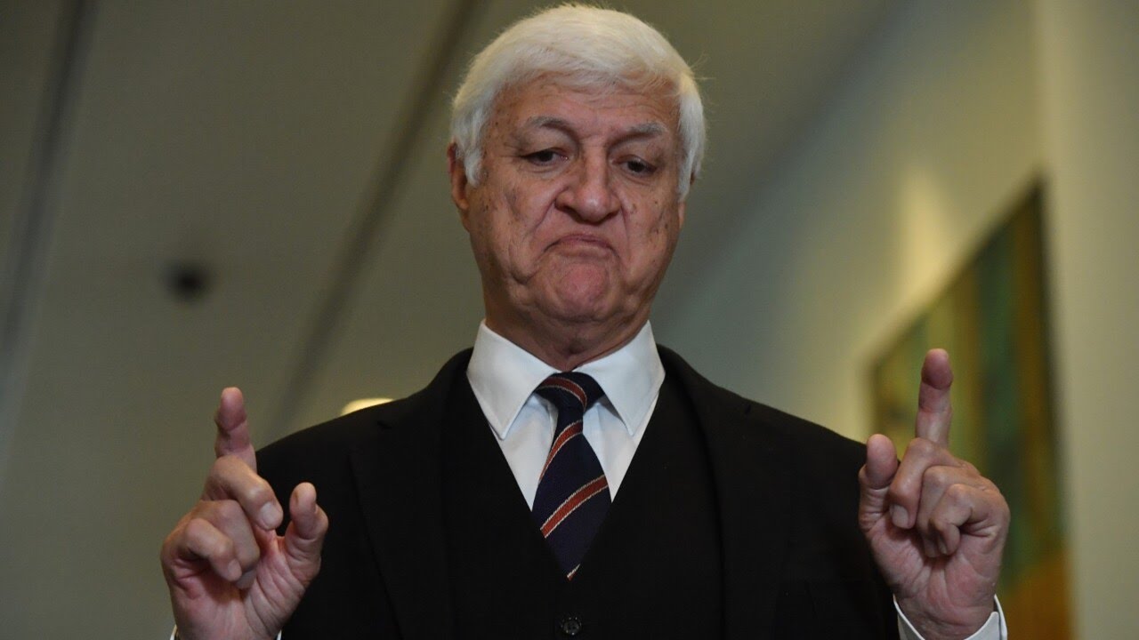 ‘We should listen’ to Bob Katter’s plan to cull crocodiles