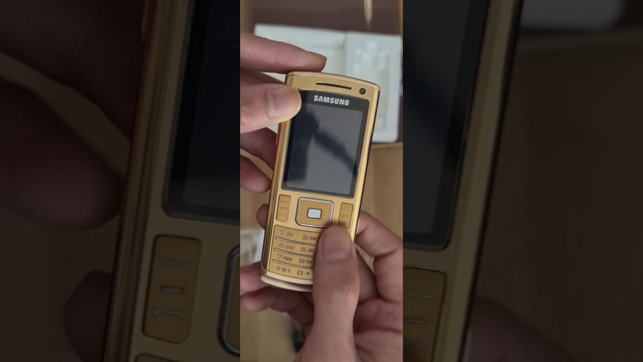 samsung  U800 Gold Edition (24k Gold-plated)