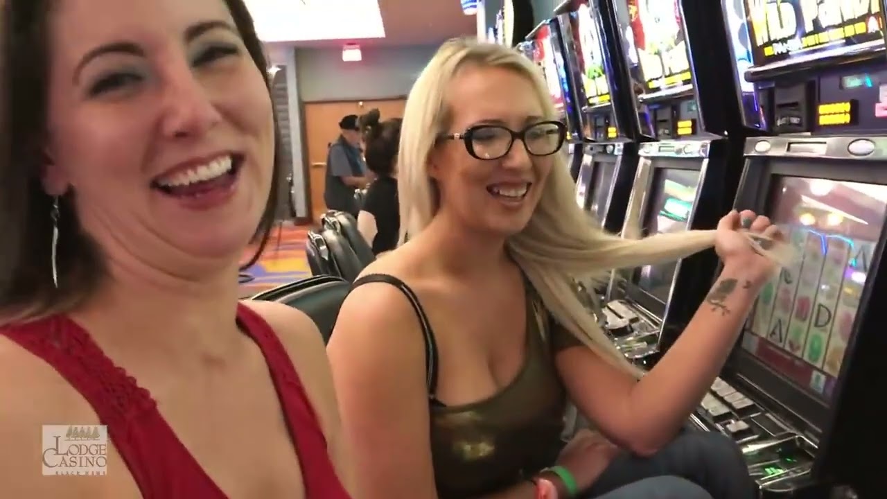JACKPOT FUN ON  WILD  PANDA WITH MELISSA!!