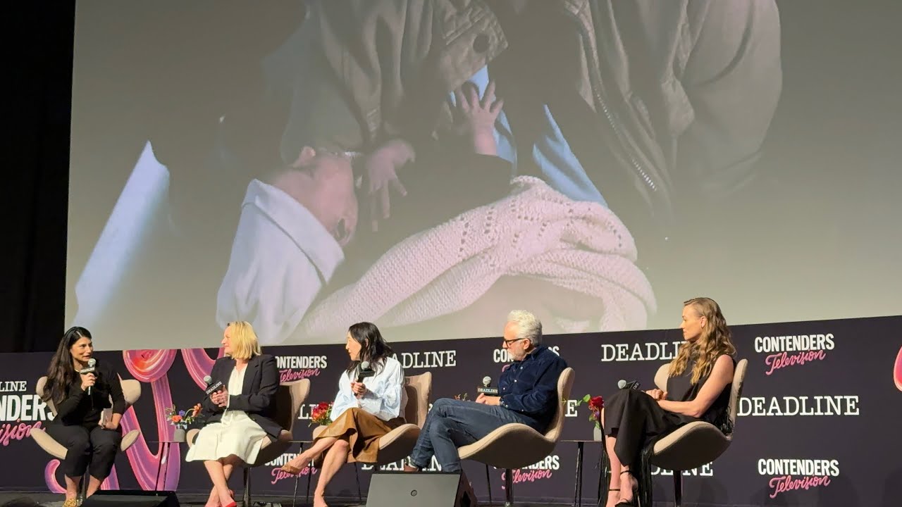 Exclusive Handmaid’s Tale Q&A with Elisabeth Moss, Yvonne Strahovski, & More | Final Season