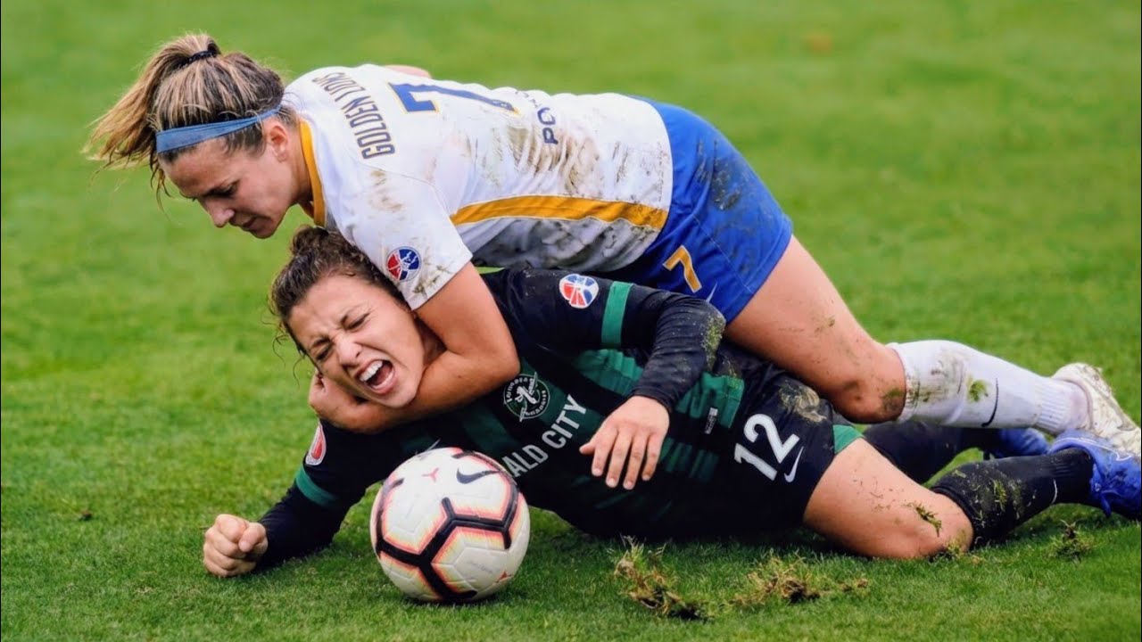 Women's Football Fights But They Get Increasingly More BRUTAL