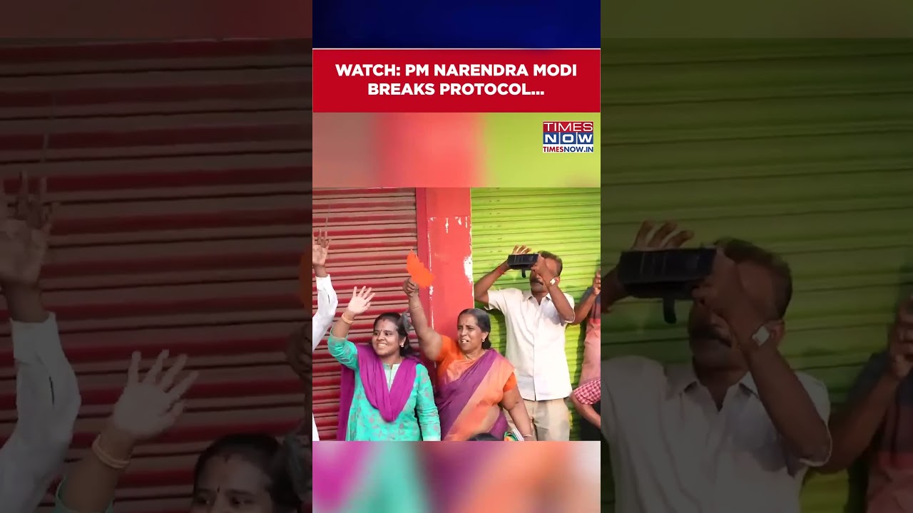 PM Narendra Modi Breaks Protocol To Seek Blessing From Elderly Woman Amid Roadshow #shorts